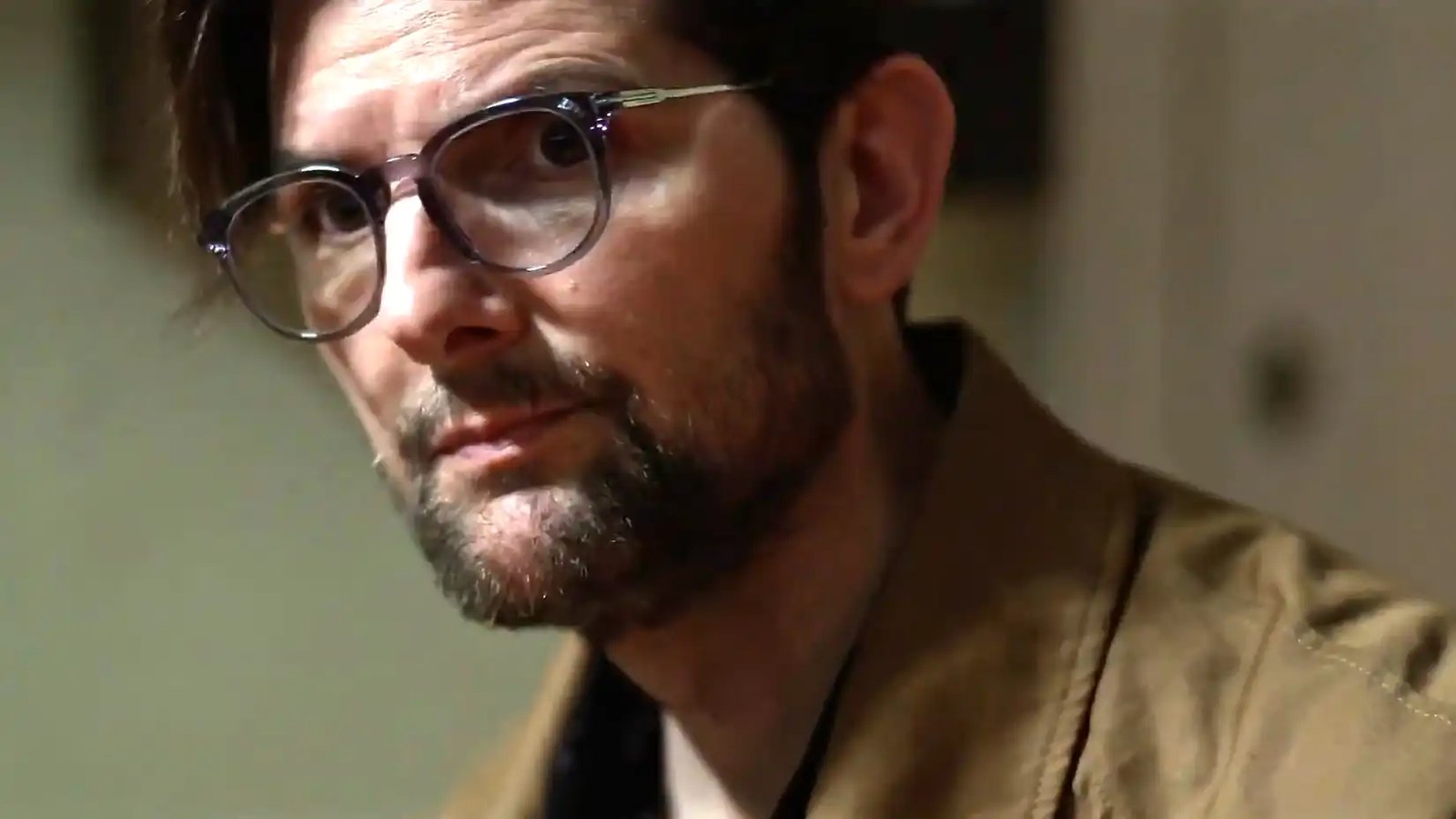 Adam Scott's Ohm looking suspiciously at something in Hokum