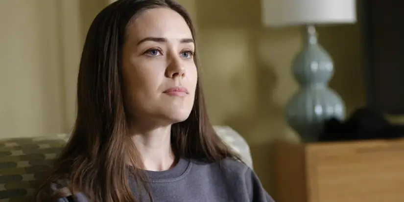 Jenny (Megan Boone) looking angry in Accused